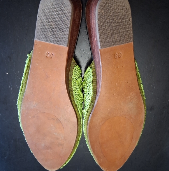 EUC Beaded Flats In Lime Green   Size 39 (8) - Picture 8 of 9